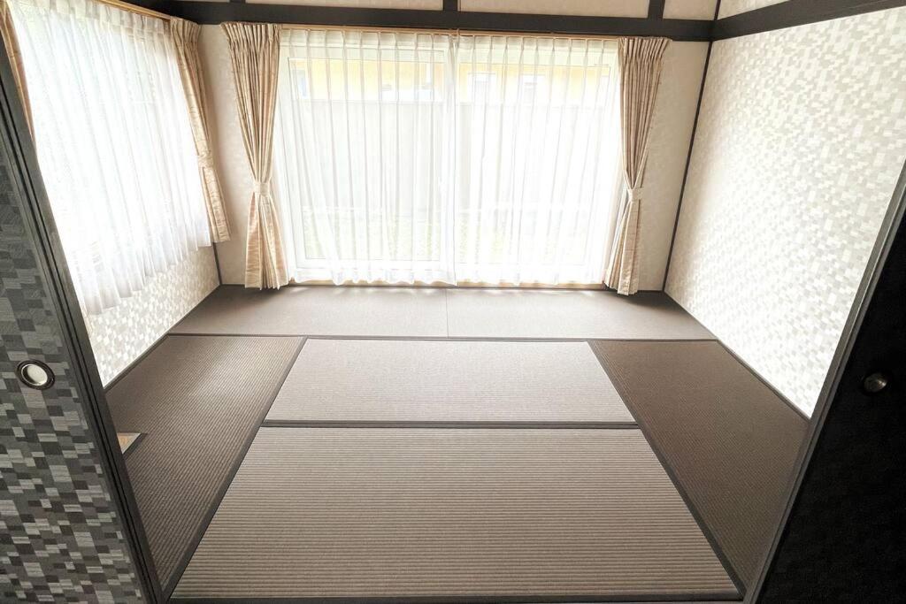 【ウポポイ近く】庭付きログハウステイスト・ Bbqセットあり 4名様まで同一料金 Shiraoi Екстериор снимка